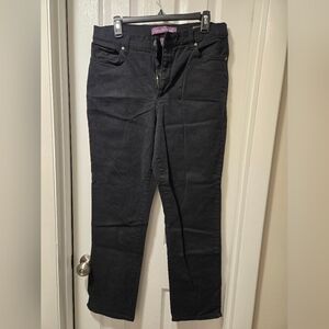 Gloria Vanderbilt Black Straight Leg, Strechy Jeans 14